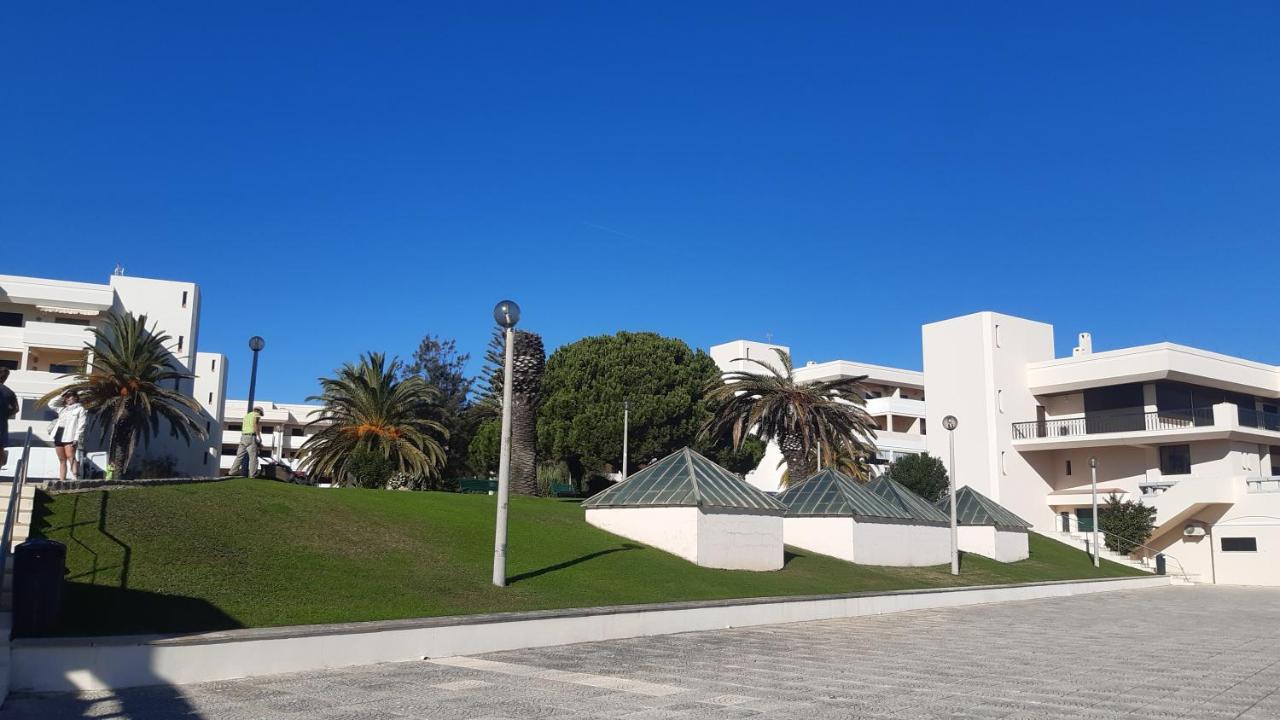 Joanita Beach Apartment Holidays Lagos Eksteriør billede